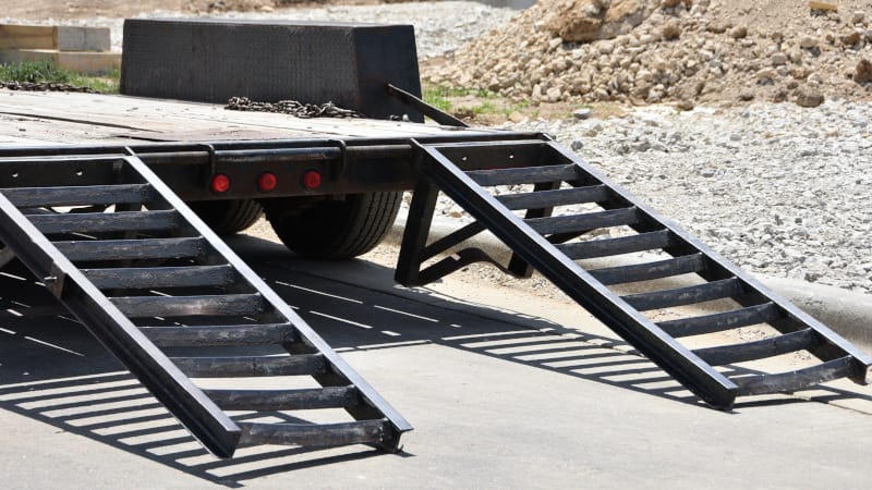 Four Trailer Accessories to Purchase for Optimal Efficiency